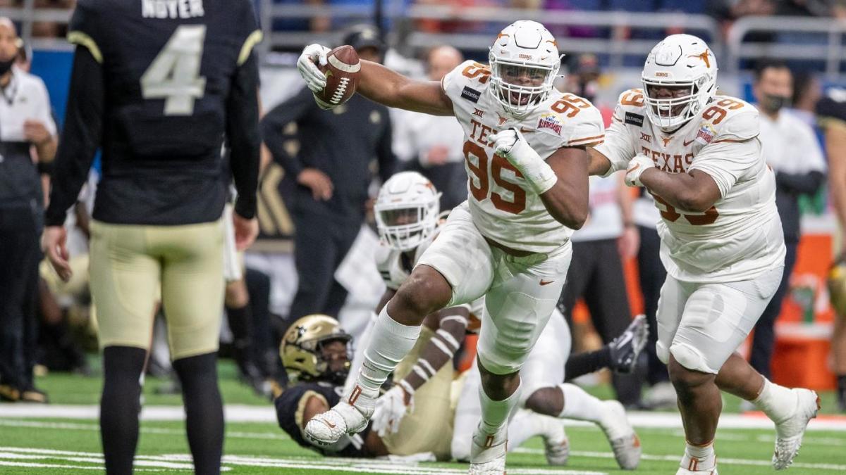 Texas-Colorado match result: After Sam Ellinger is injured, Longhorns‘ team catches attention in defeating Alamo Powell