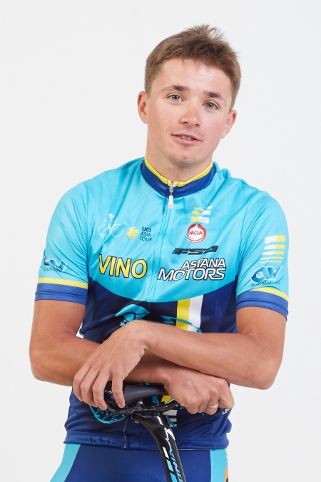 „Nikita Sokolov: From Professional Cyclist to Successful Coach and Club Owner“